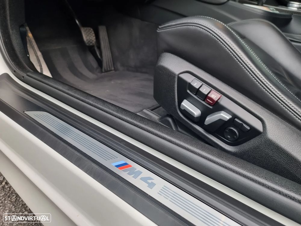 BMW M4 Auto - 15