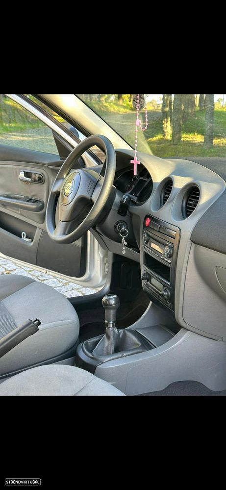 SEAT Ibiza - 12