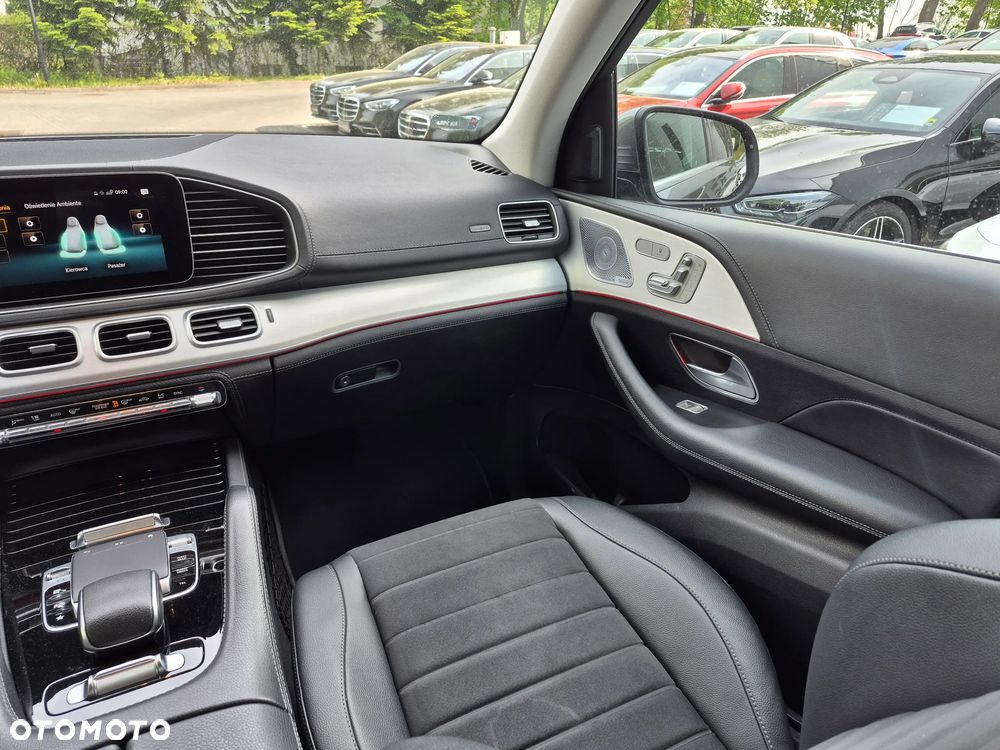 Mercedes-Benz GLE - 28
