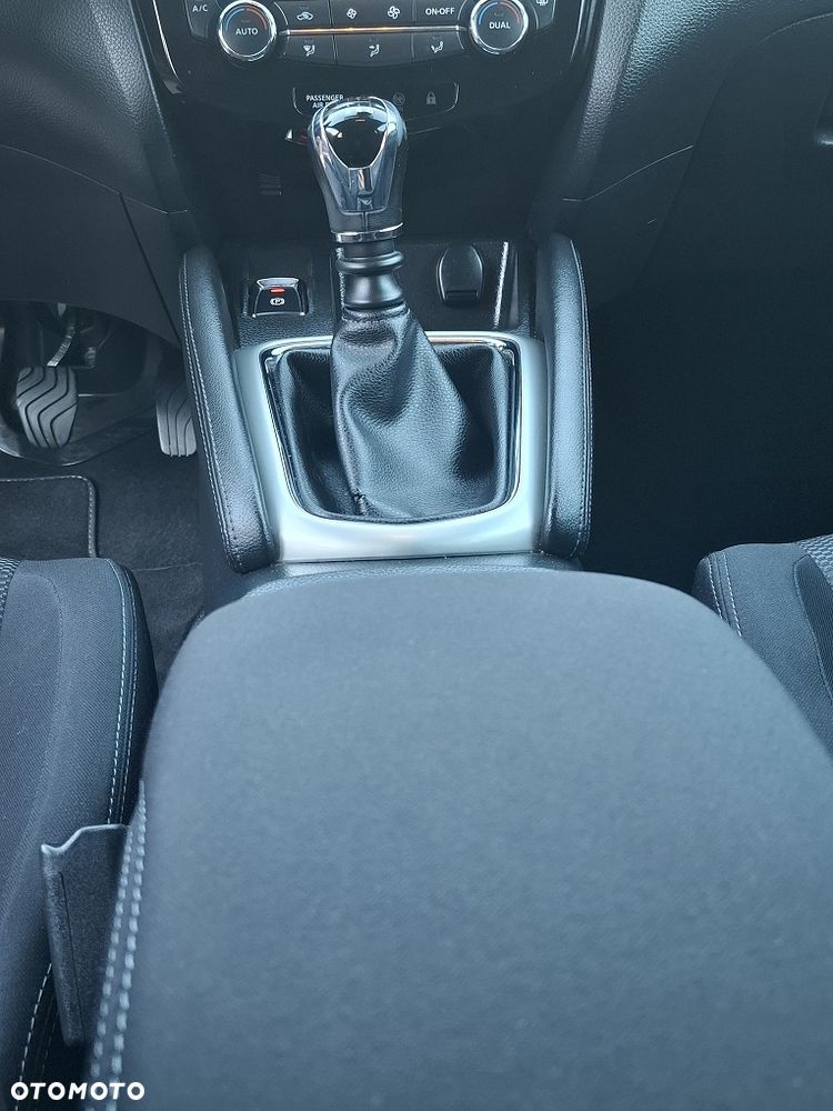 Nissan Qashqai 1.6 DCi Acenta - 22
