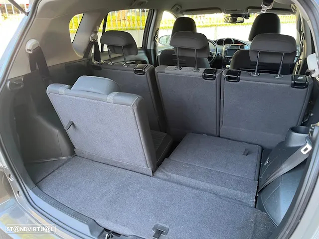 Toyota Verso 1.6 D-4D Comfort - 25