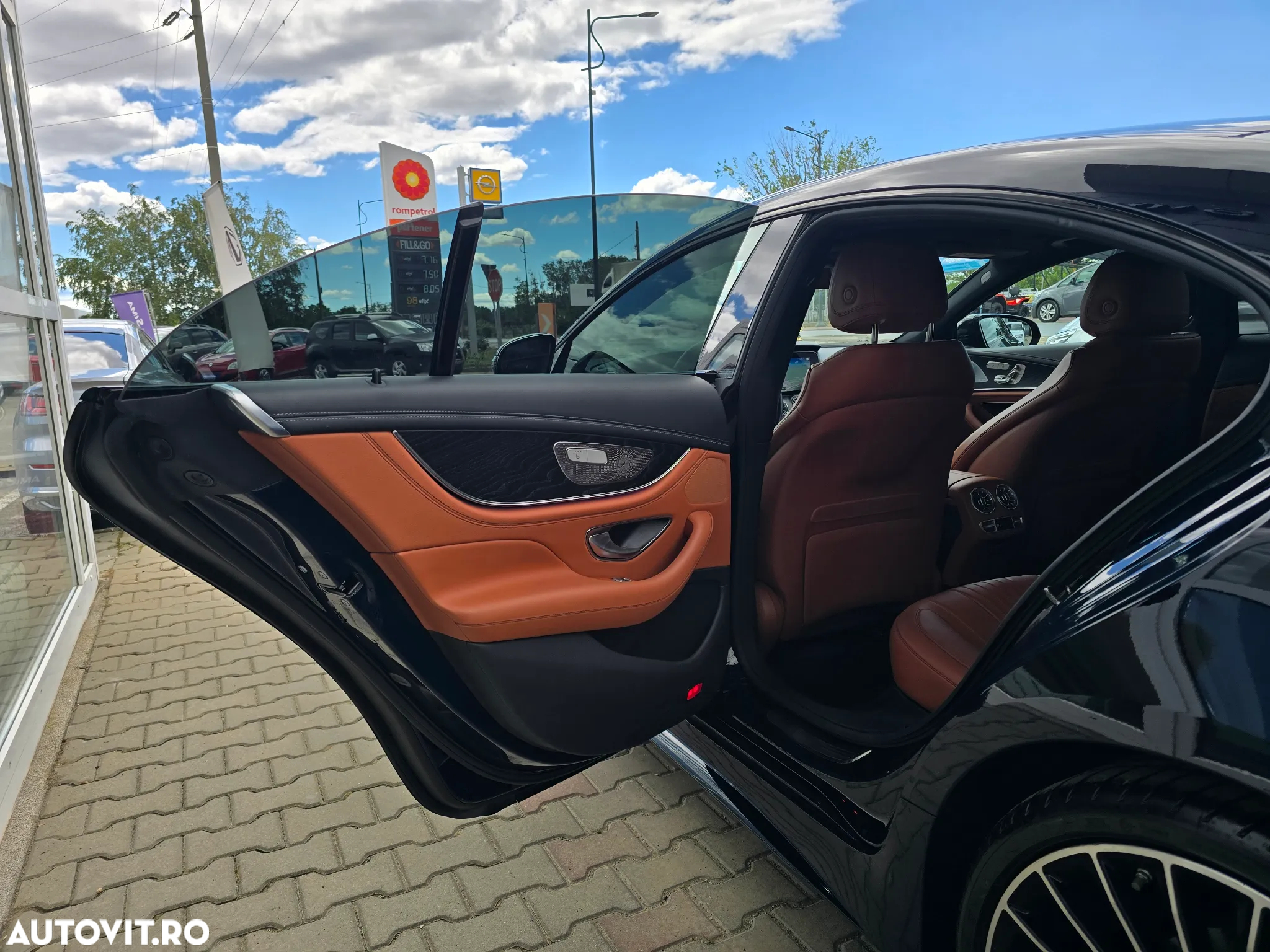 Mercedes-Benz CLS 400 d 4MATIC Aut - 13