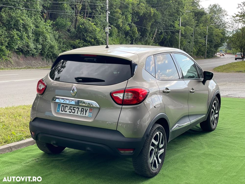 Renault Captur - 13