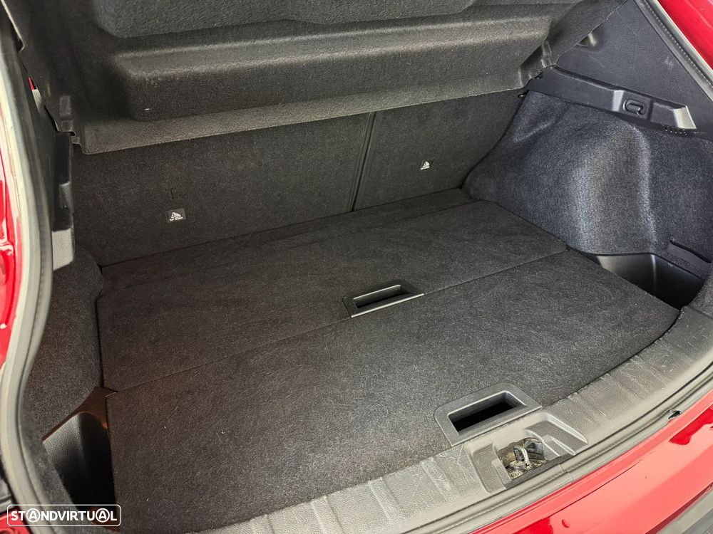 Nissan Qashqai 1.3 DIG-T N-Connecta LED+SKY - 12