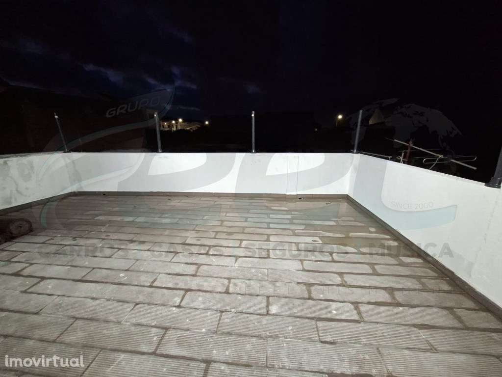 Apartamento T2 com terraço - Grande imagem: 5/30
