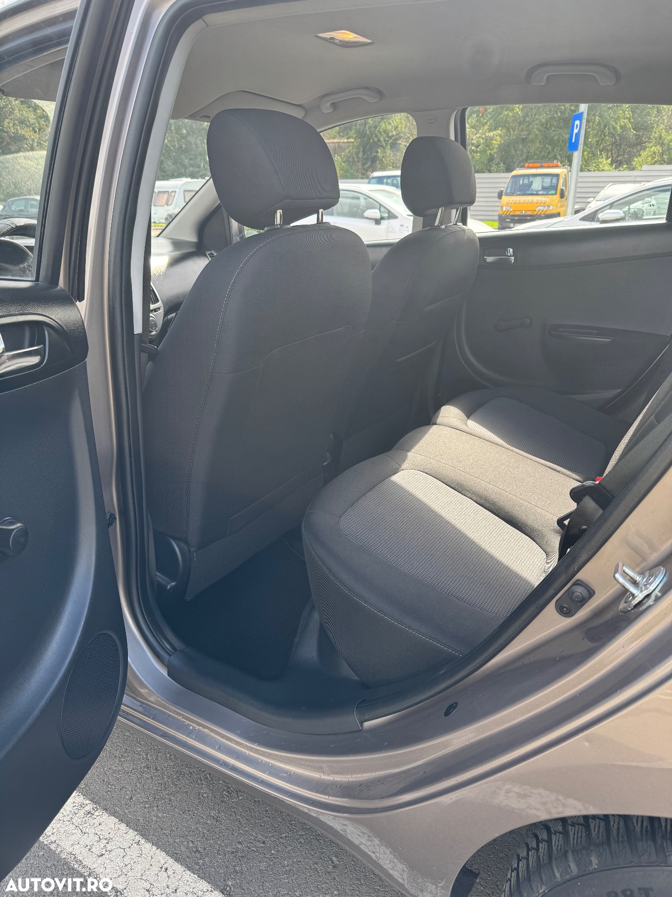Hyundai i20 - 11
