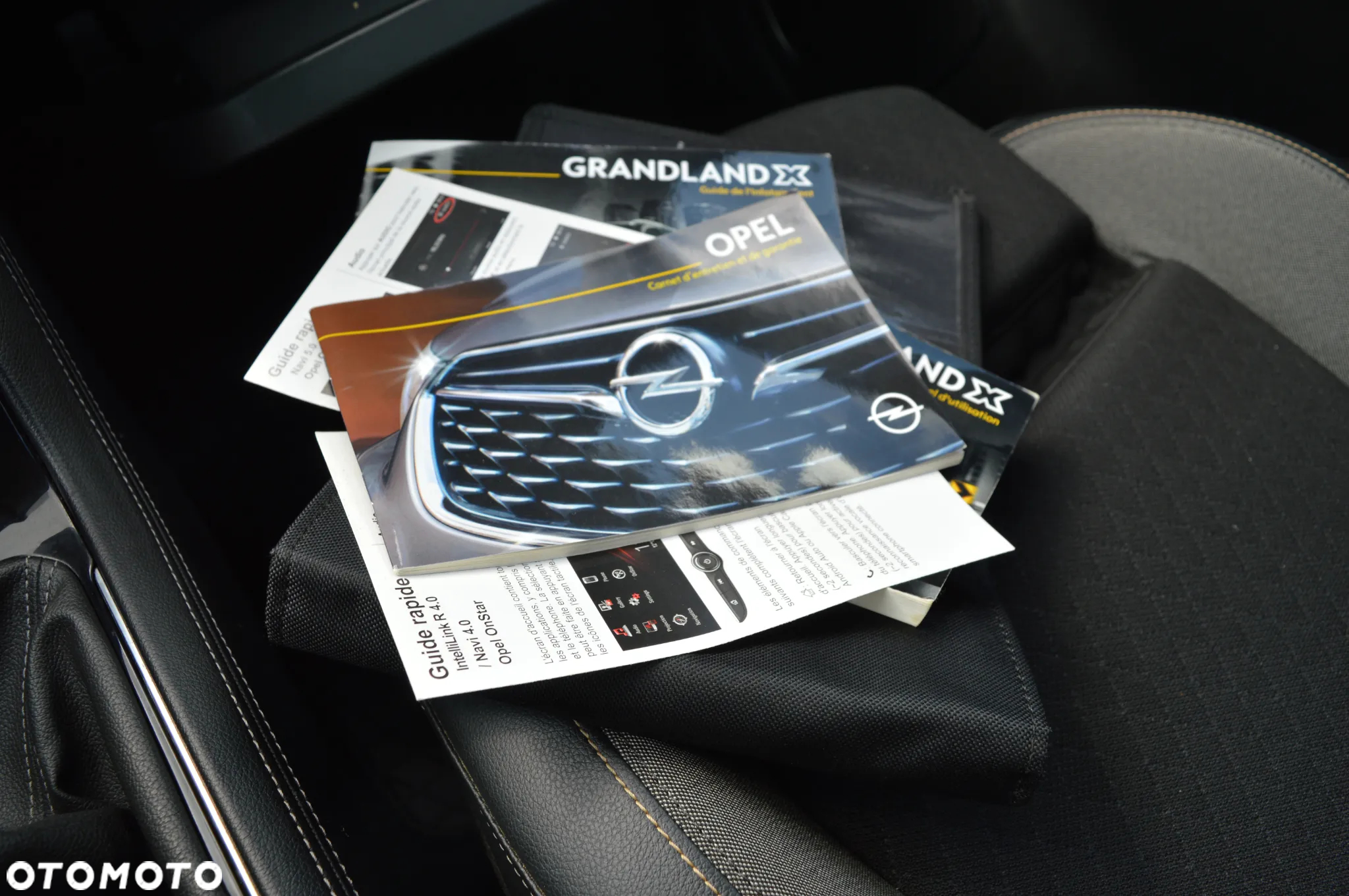 Opel Grandland X 1.2 Start/Stop Business INNOVATION - 24