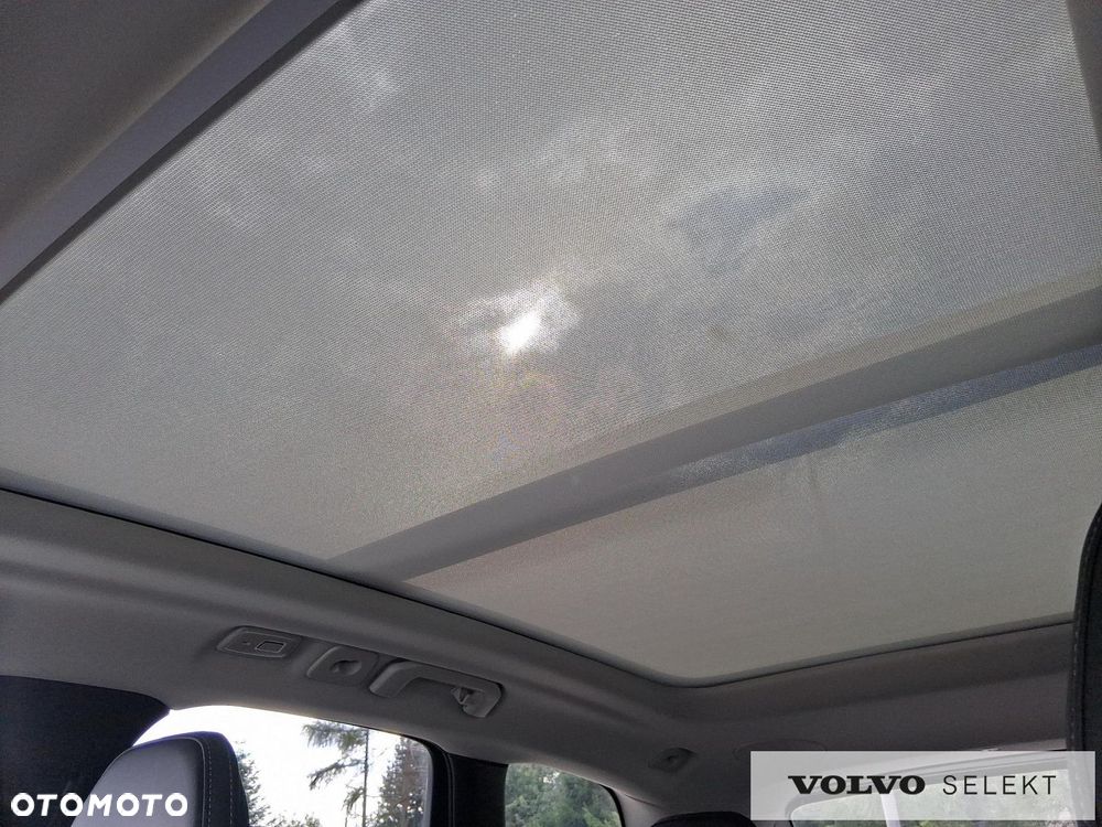 Volvo XC 60 - 30
