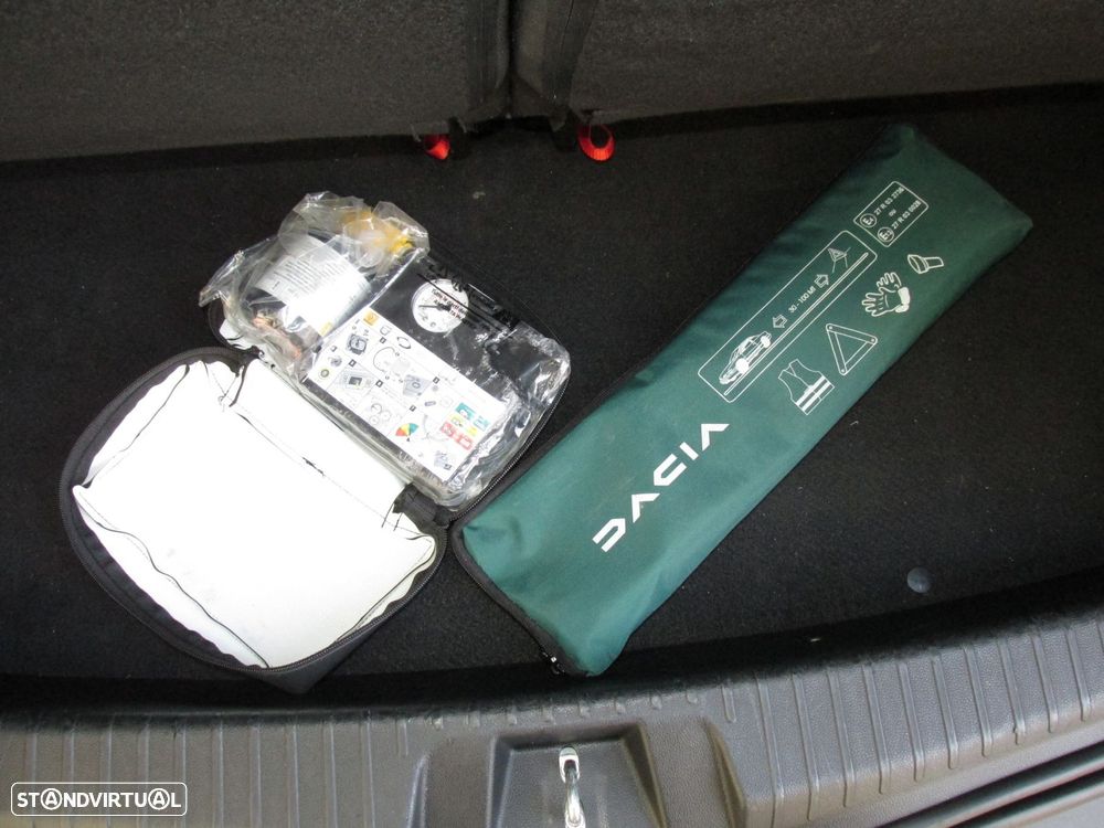 Dacia Jogger 1.0 ECO-G Essential 7L Bi-Fuel - 42