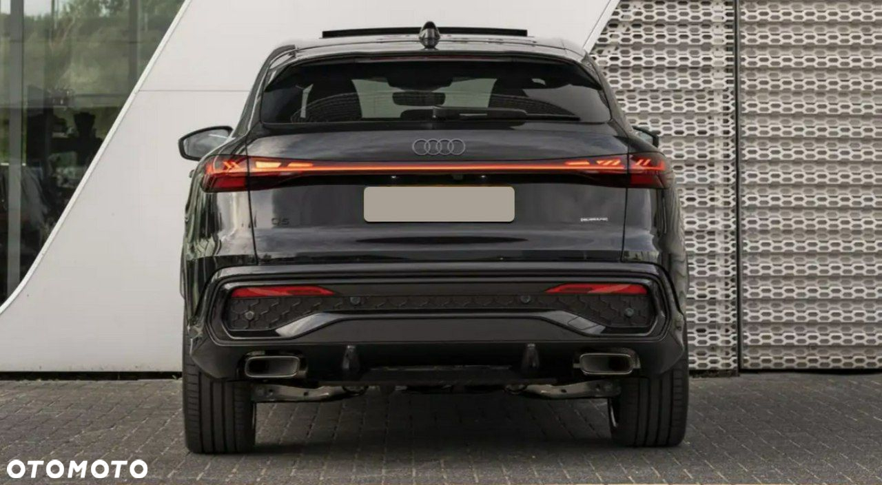Audi Q5 Sportback - 4