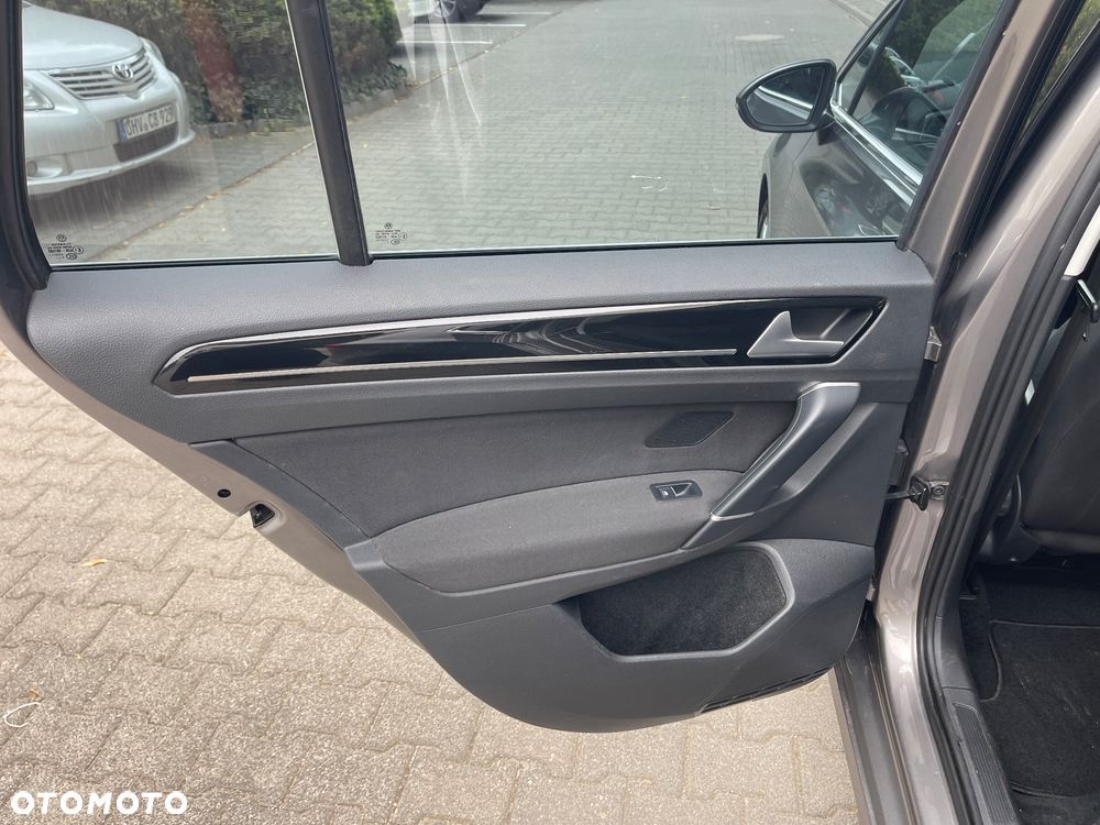 Volkswagen Golf Sportsvan VII SV 1.4 TSI BMT Highline - 20