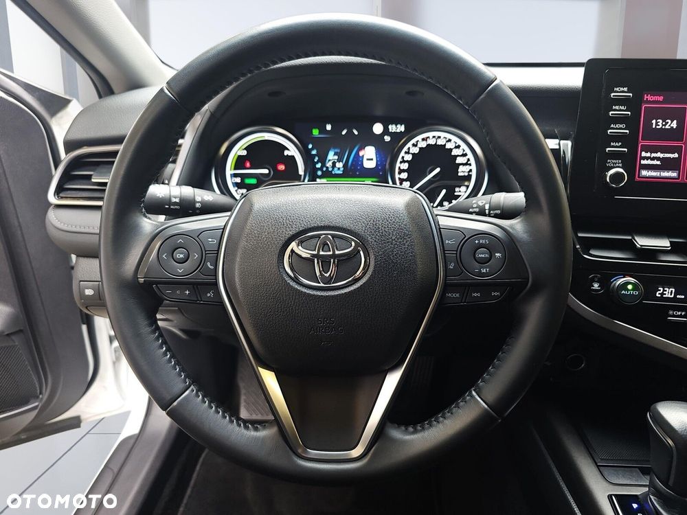 Toyota Camry 2.5 Hybrid Comfort CVT - 13