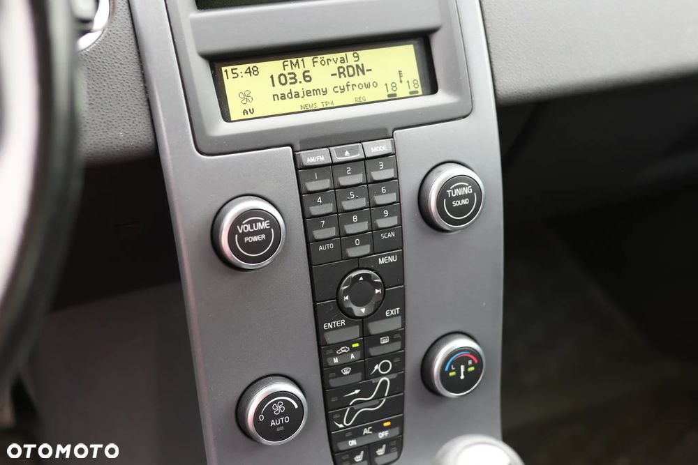 Volvo V50 1.8 - 9