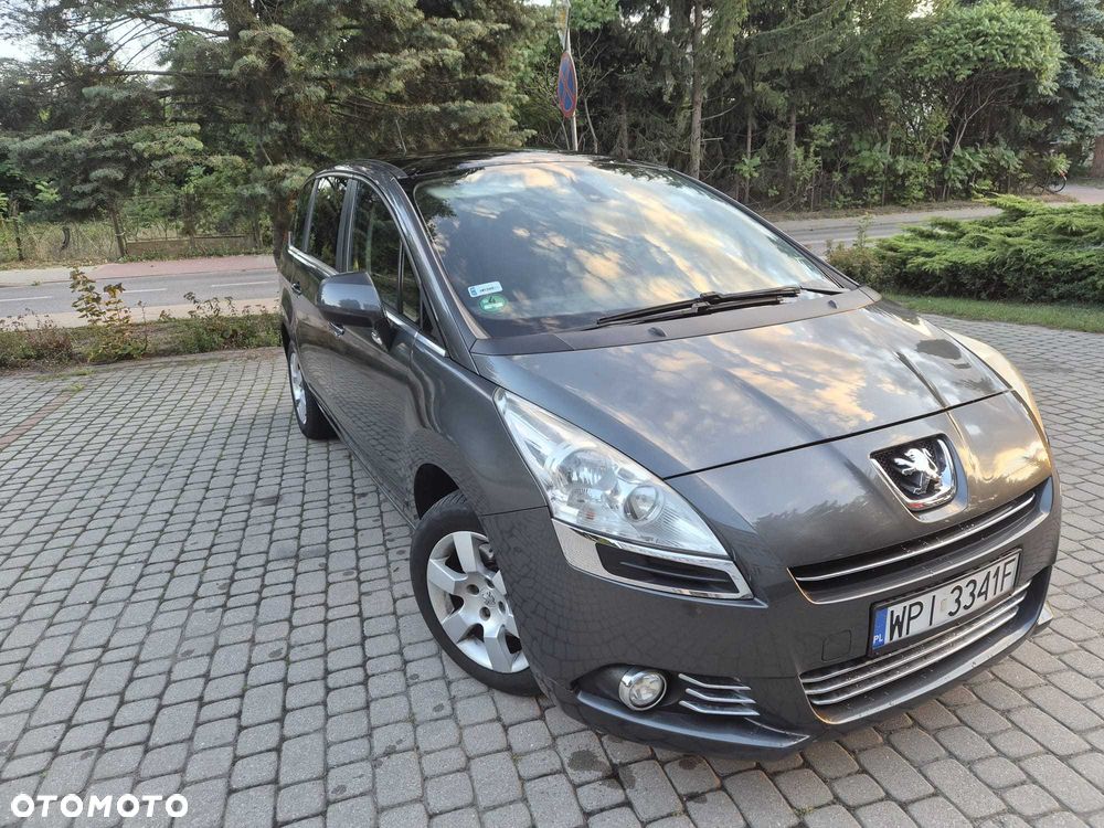 Peugeot 5008 - 3