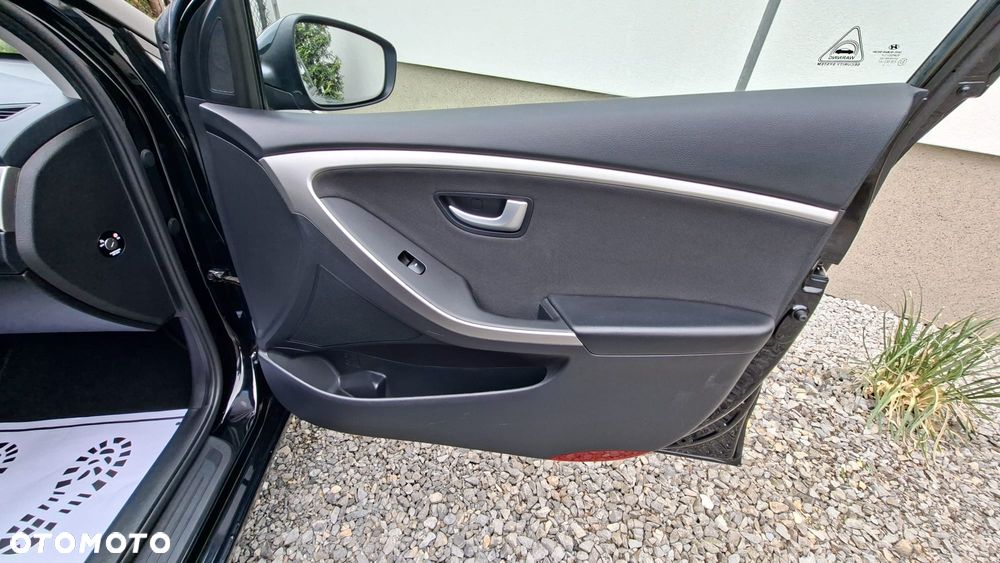 Hyundai i30 1.4 Premium - 15