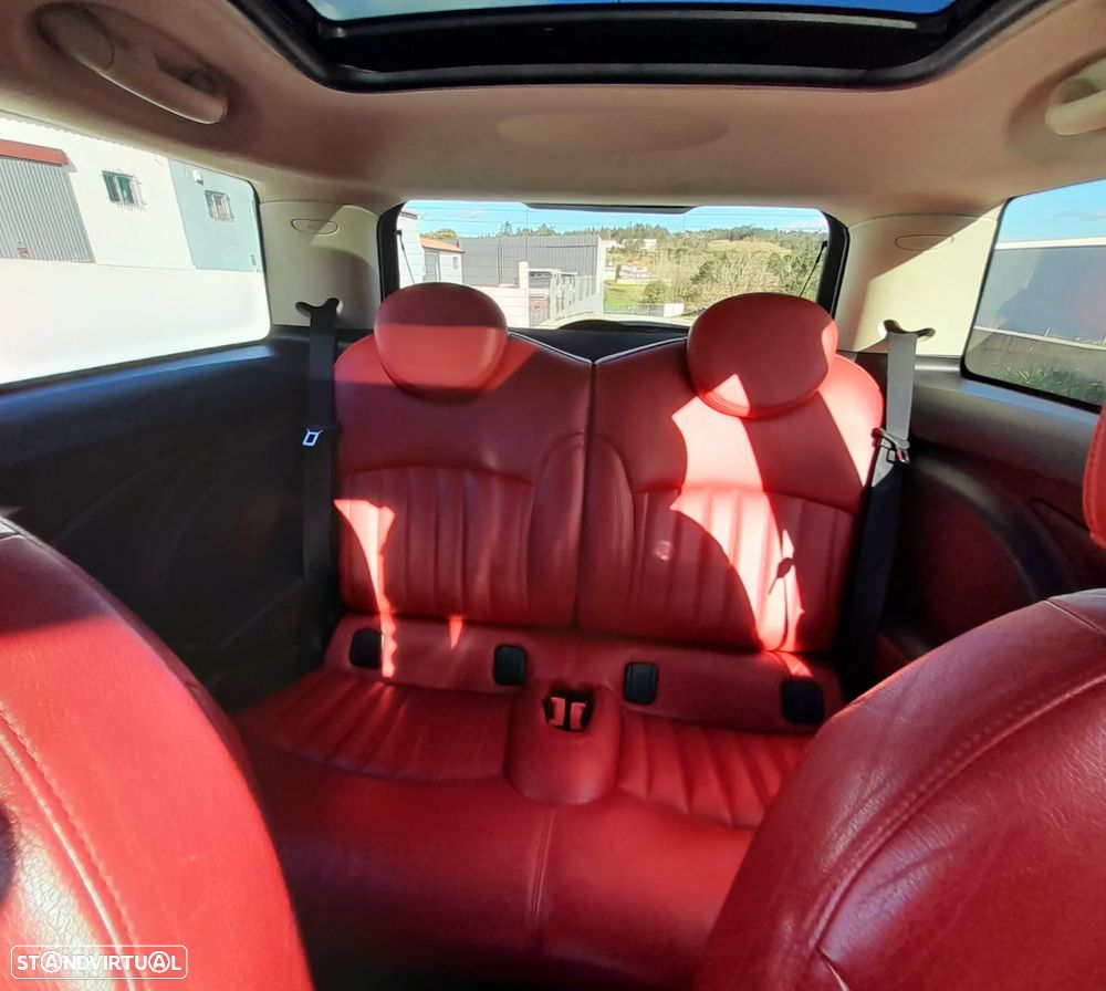 MINI 3 Portas Cooper SD - 25