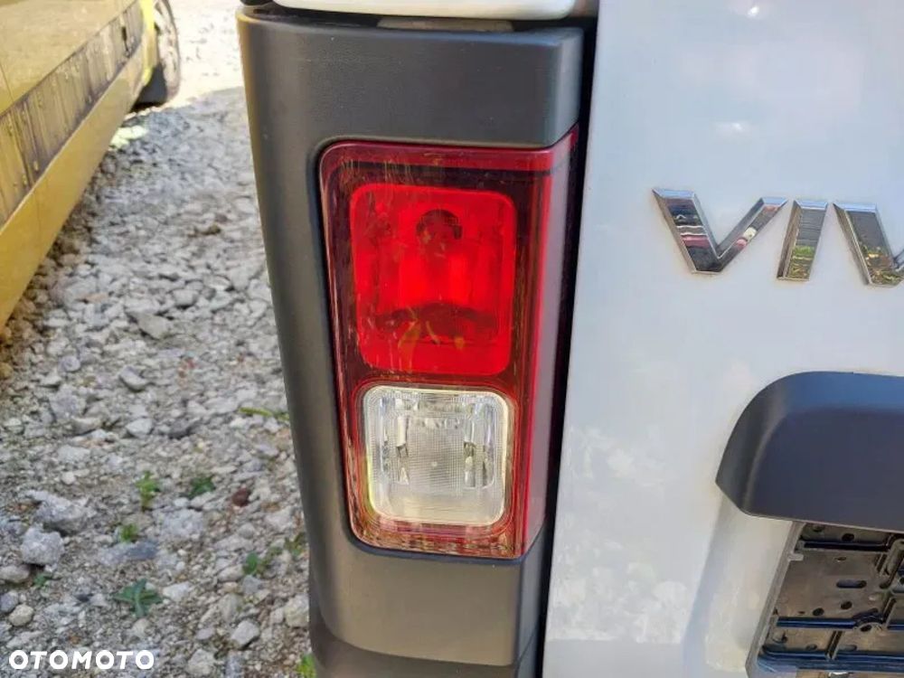 Lampa Przeciwmgielna Tylna Lewa Tył Cofania Renault Trafic III Vivaro B Talento 2014-2021