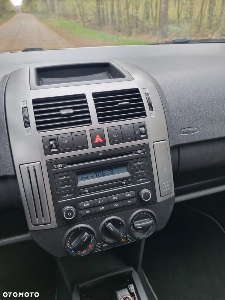 Volkswagen Polo 1.2 Team - 13