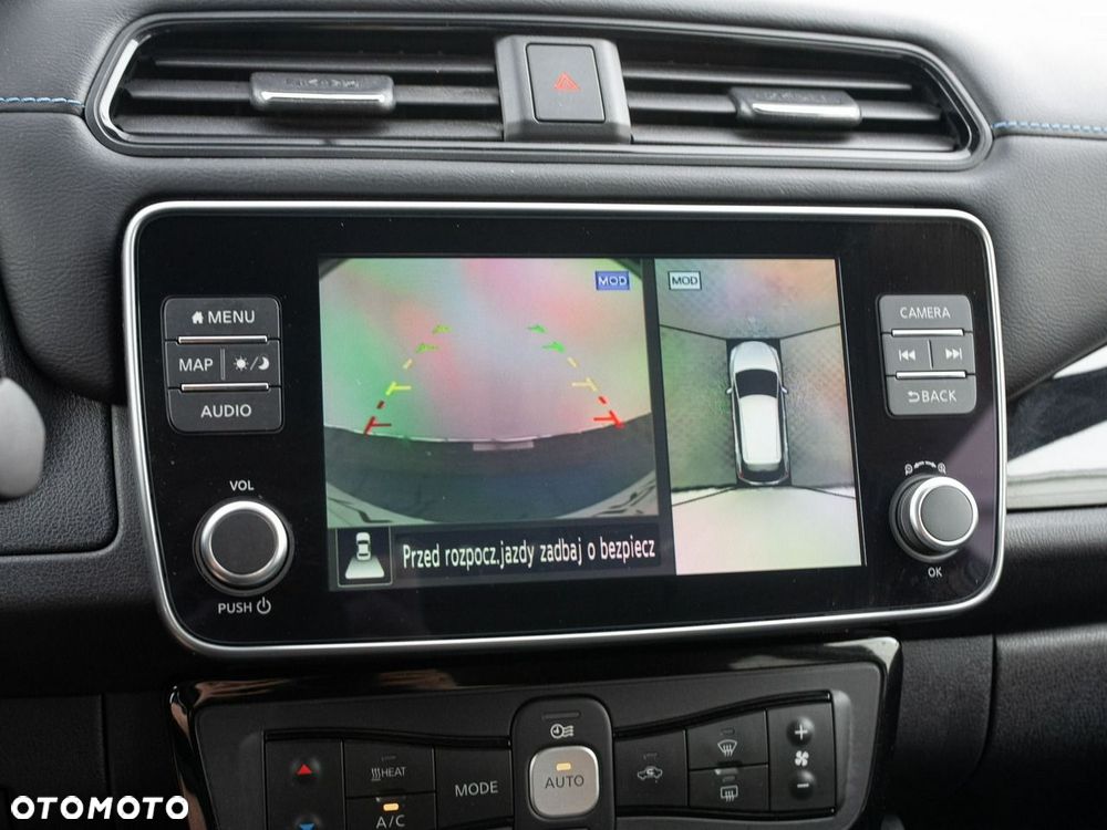 Nissan Leaf 40kWh N-Connecta - 24