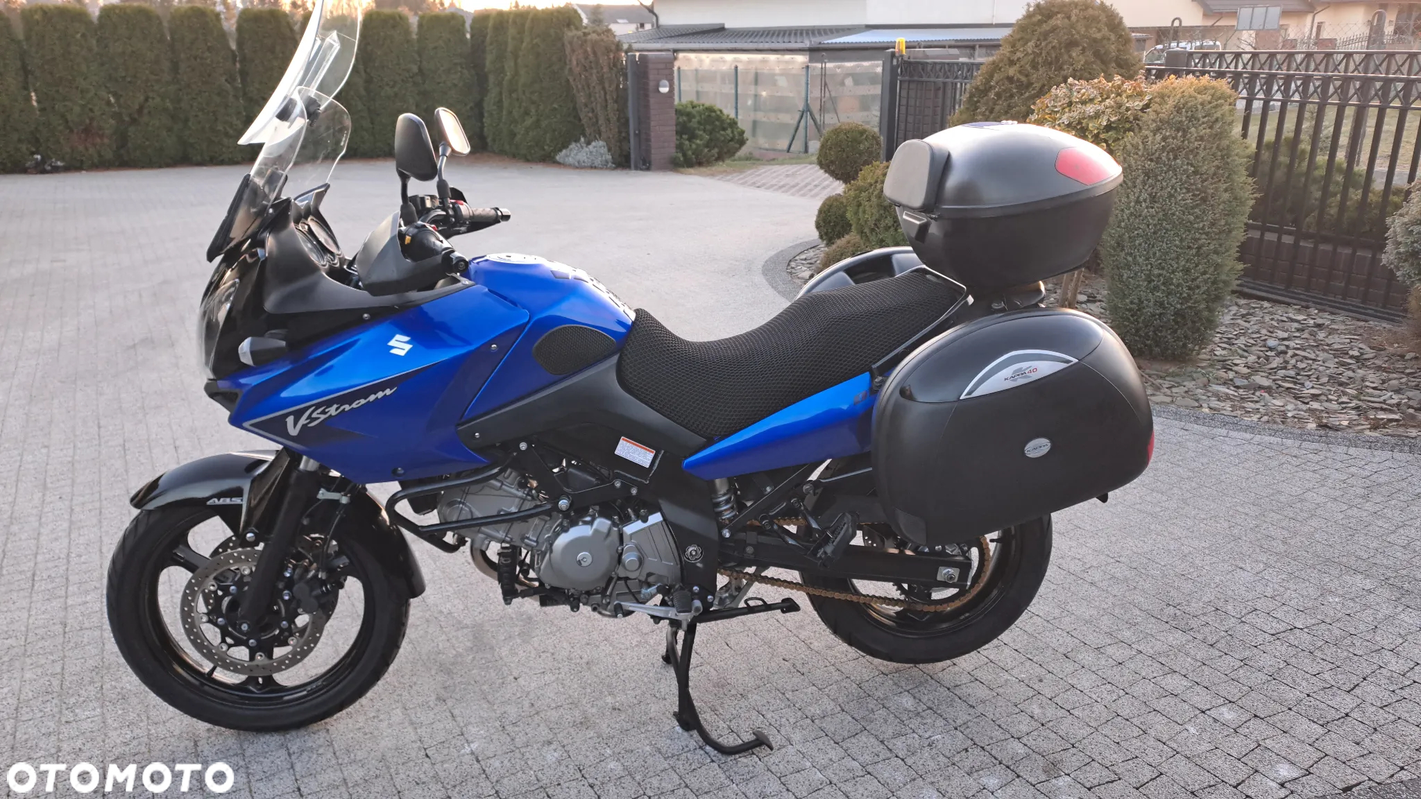 Suzuki DL - 5