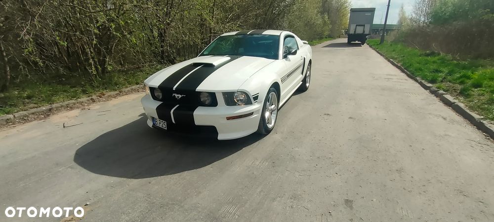 Ford Mustang 4.6 V8 GT Convertible - 24