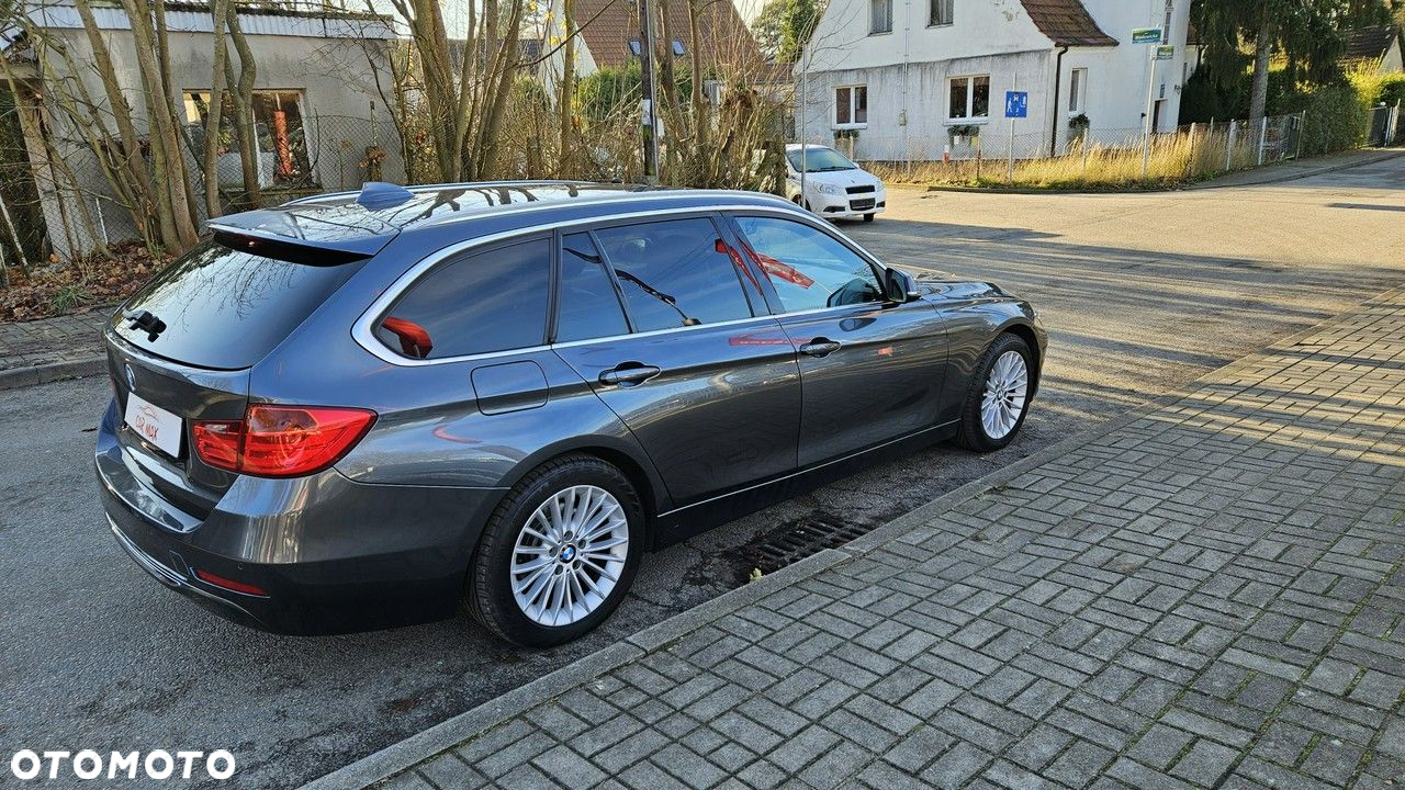BMW Seria 3 320d Touring Luxury Line - 8