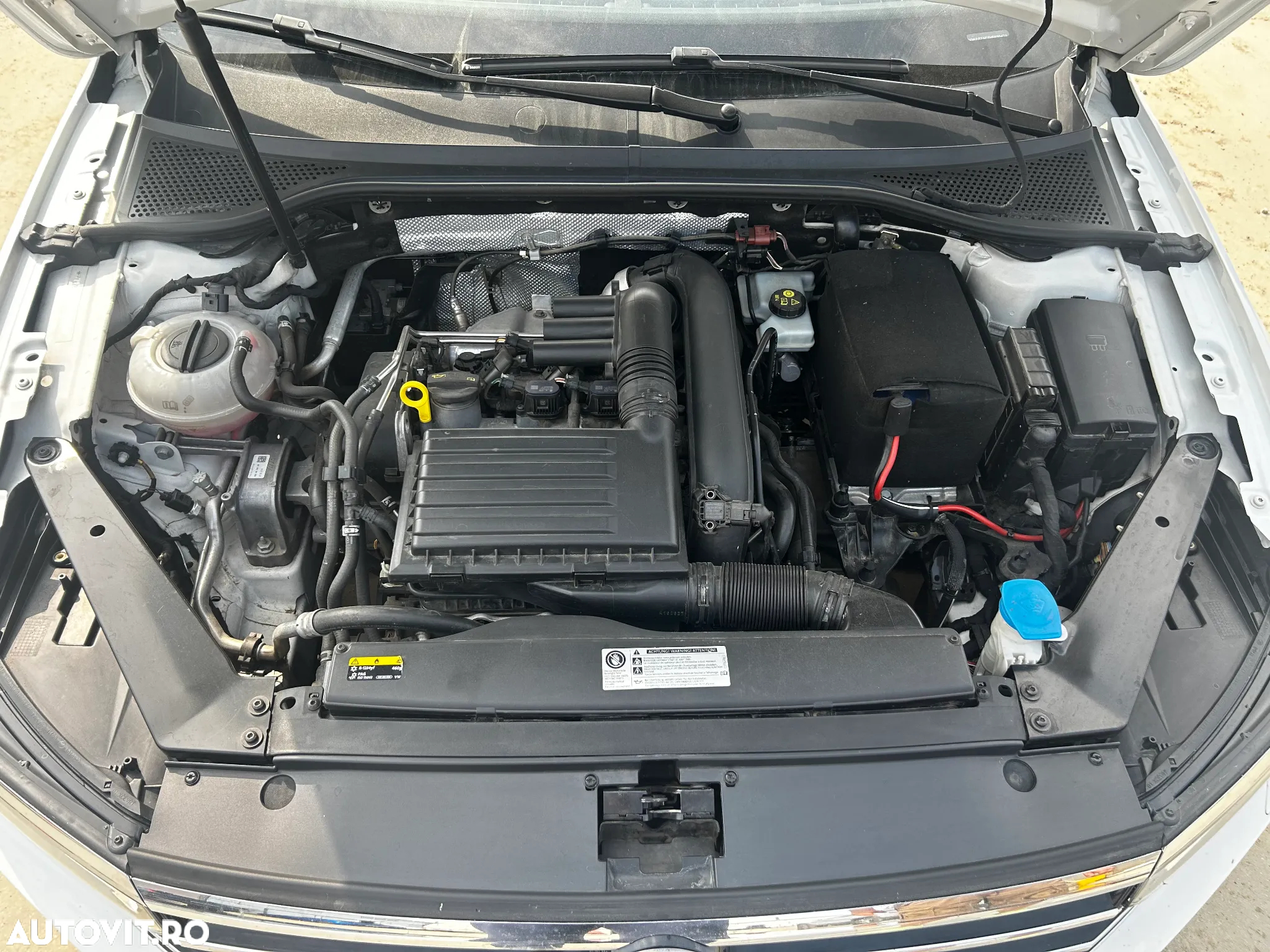Volkswagen Passat 1.4 TSI ACT DSG Comfortline - 10