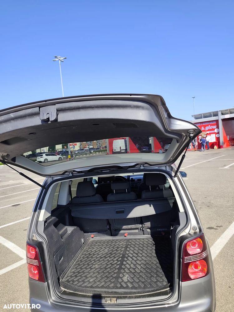 Volkswagen Touran Cross 1.4 TSI - 6
