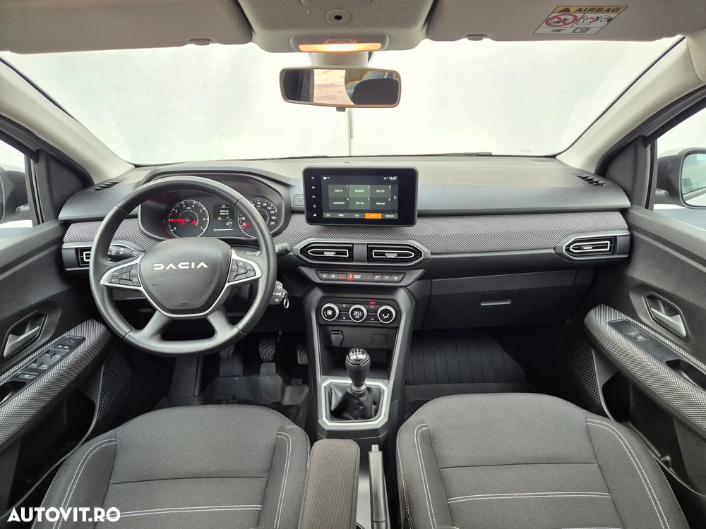 Dacia Sandero TCe 90 MT5 Expression - 14