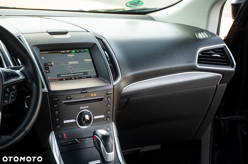 Ford Edge 2.0 TDCi Twin-Turbo 4WD Titanium - 29