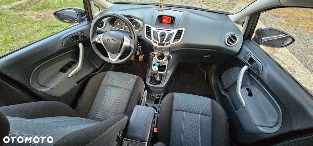 Ford Fiesta - 5