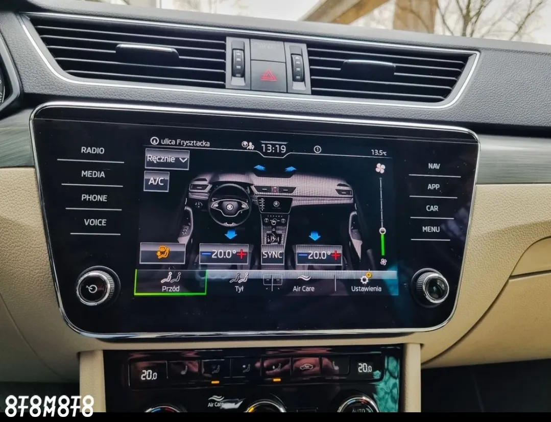 Skoda Superb 1.5 TSI Style DSG - 40