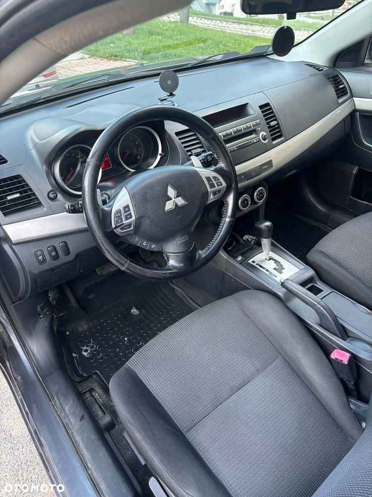 Mitsubishi Lancer 1.8 CVT Intense - 7