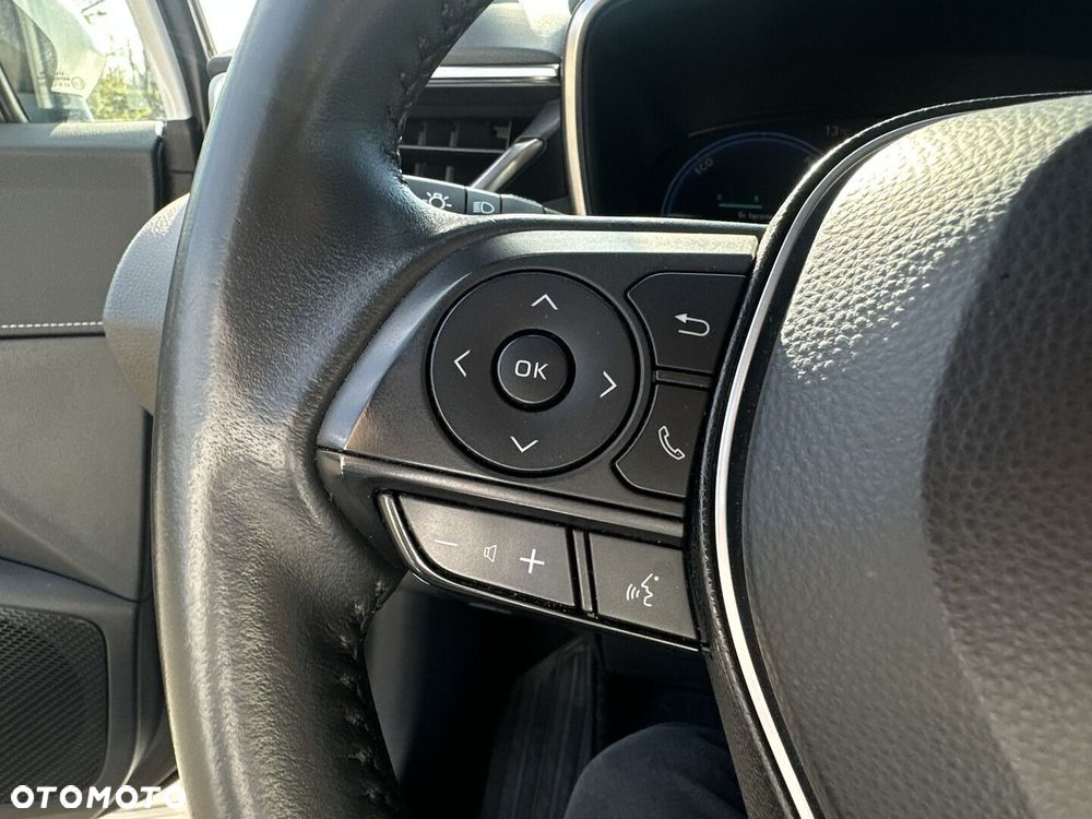 Toyota Corolla 1.8 Hybrid Style - 21