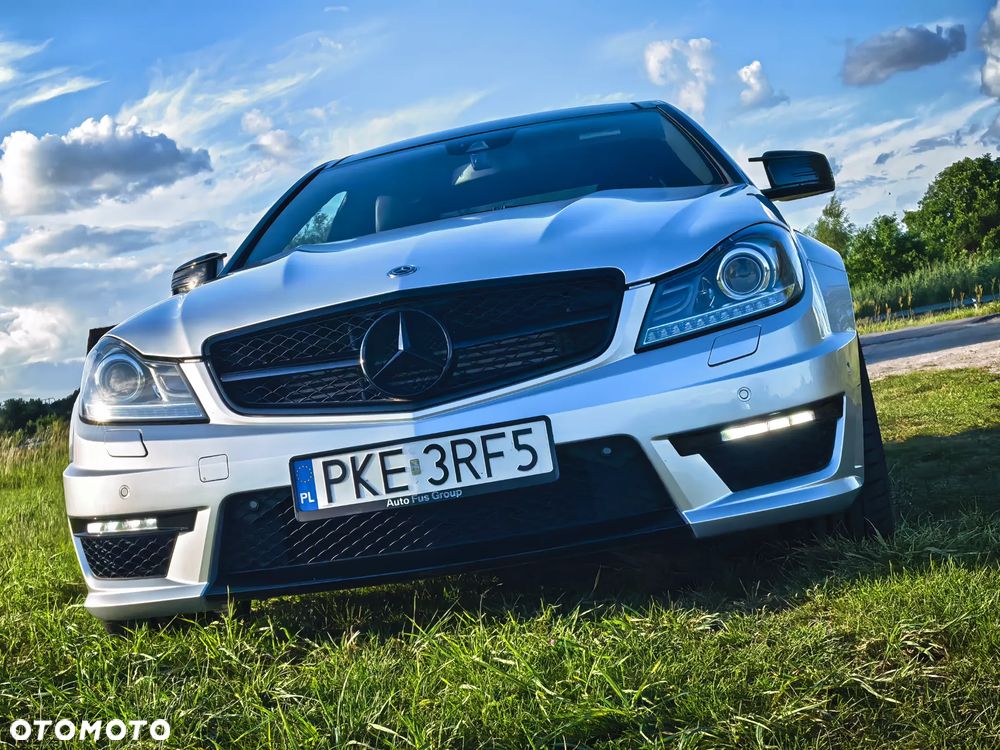 Mercedes-Benz Klasa C 63 AMG AMG SPEEDSHIFT MCT - 22