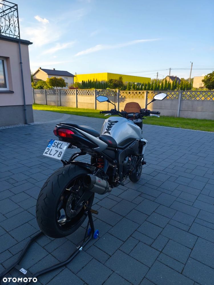 Yamaha FZ - 6