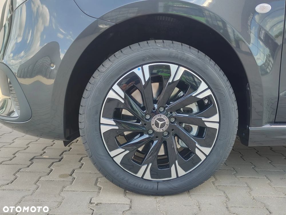 Mercedes-Benz Vito - 9