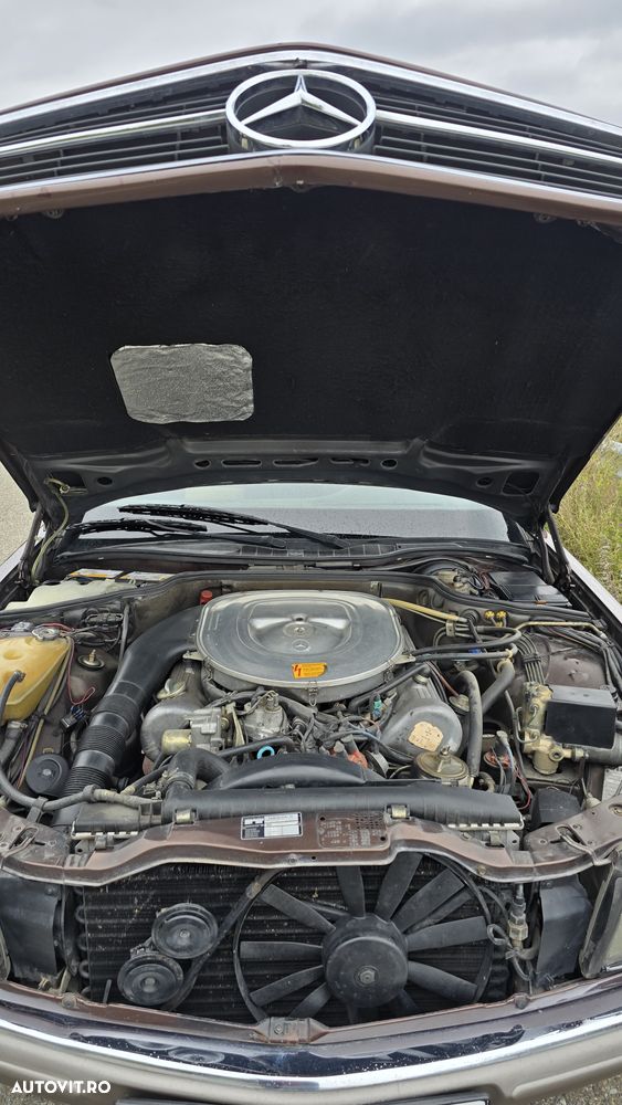 Mercedes-Benz W126 - 27