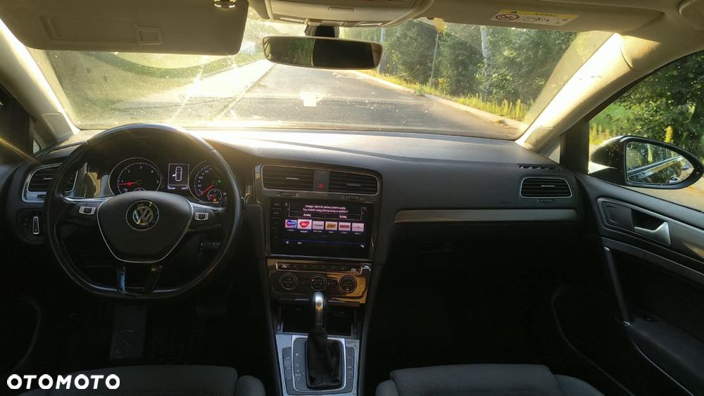 Volkswagen Golf 1.6 TDI BMT Highline DSG - 11