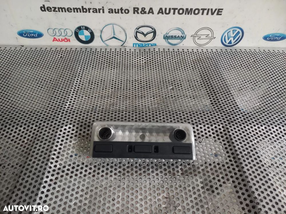Plafoniera Spate Bmw X3 E83 An 2004-2005-2006-2007-2008-2009-2010 - Dezmembrari Arad - 4