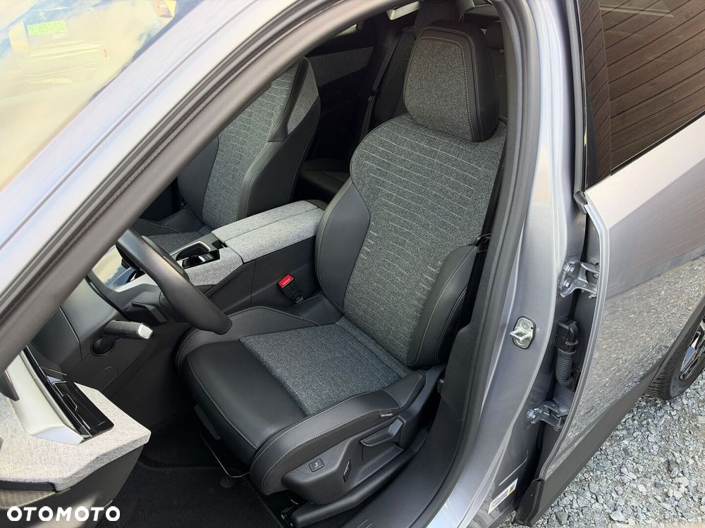 Peugeot 3008 - 18