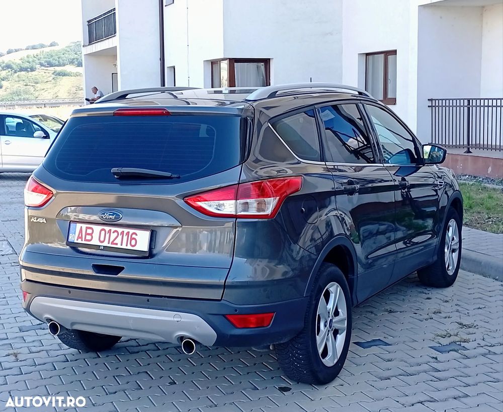 Ford Kuga 2.0 TDCi Titanium - 4