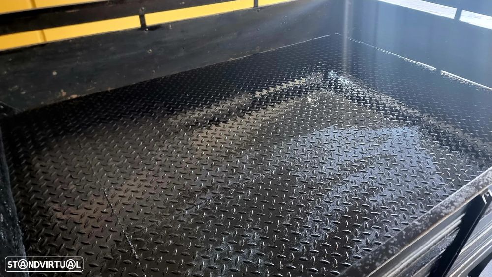 Nissan Pick Up 2.5 TD KC CM - 9