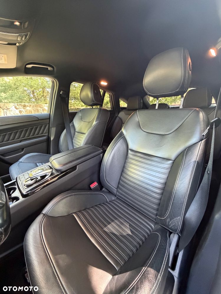 Mercedes-Benz GLE AMG 43 4M 9G-TRONIC AMG Line - 14