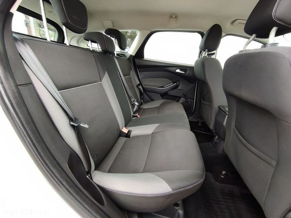 Ford Focus - 14