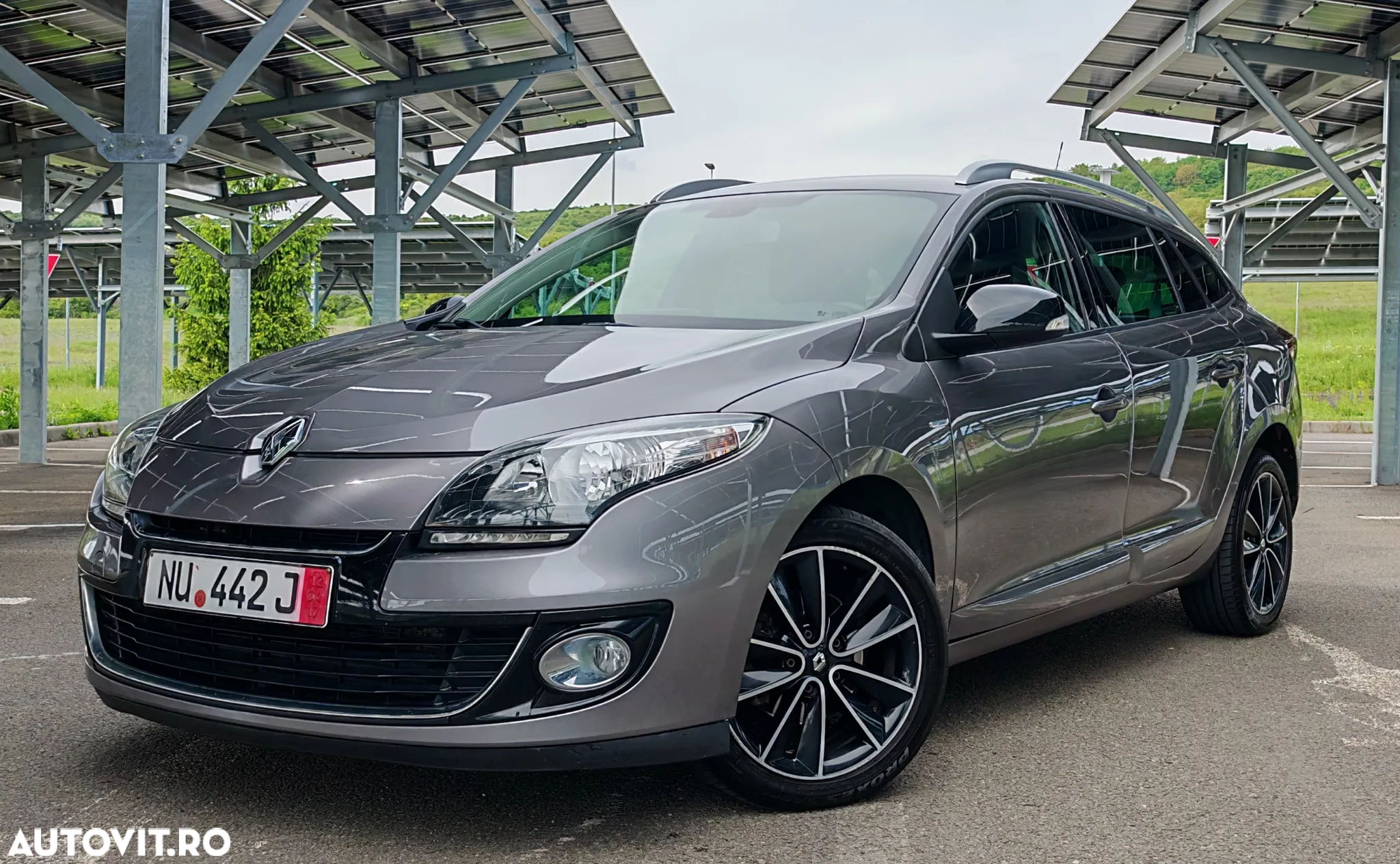 Renault Megane ENERGY dCi 130 BOSE EDITION - 10