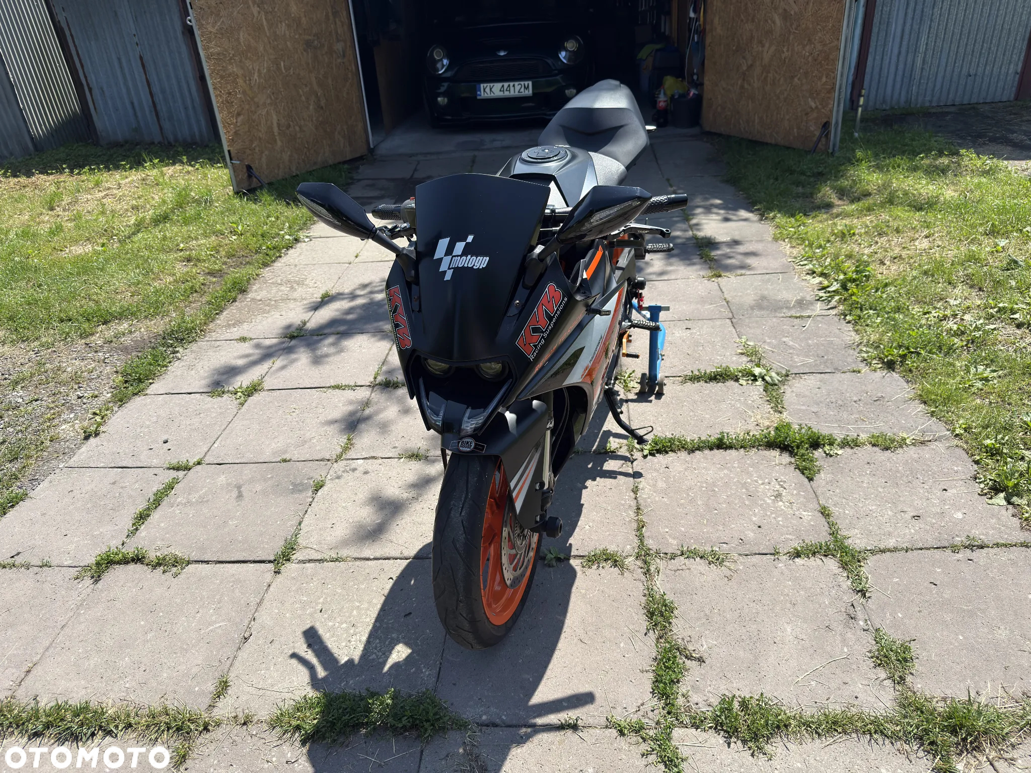 KTM RC 125 - 8