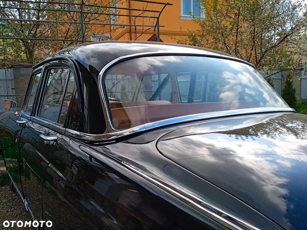 Wołga GAZ-21 - 6