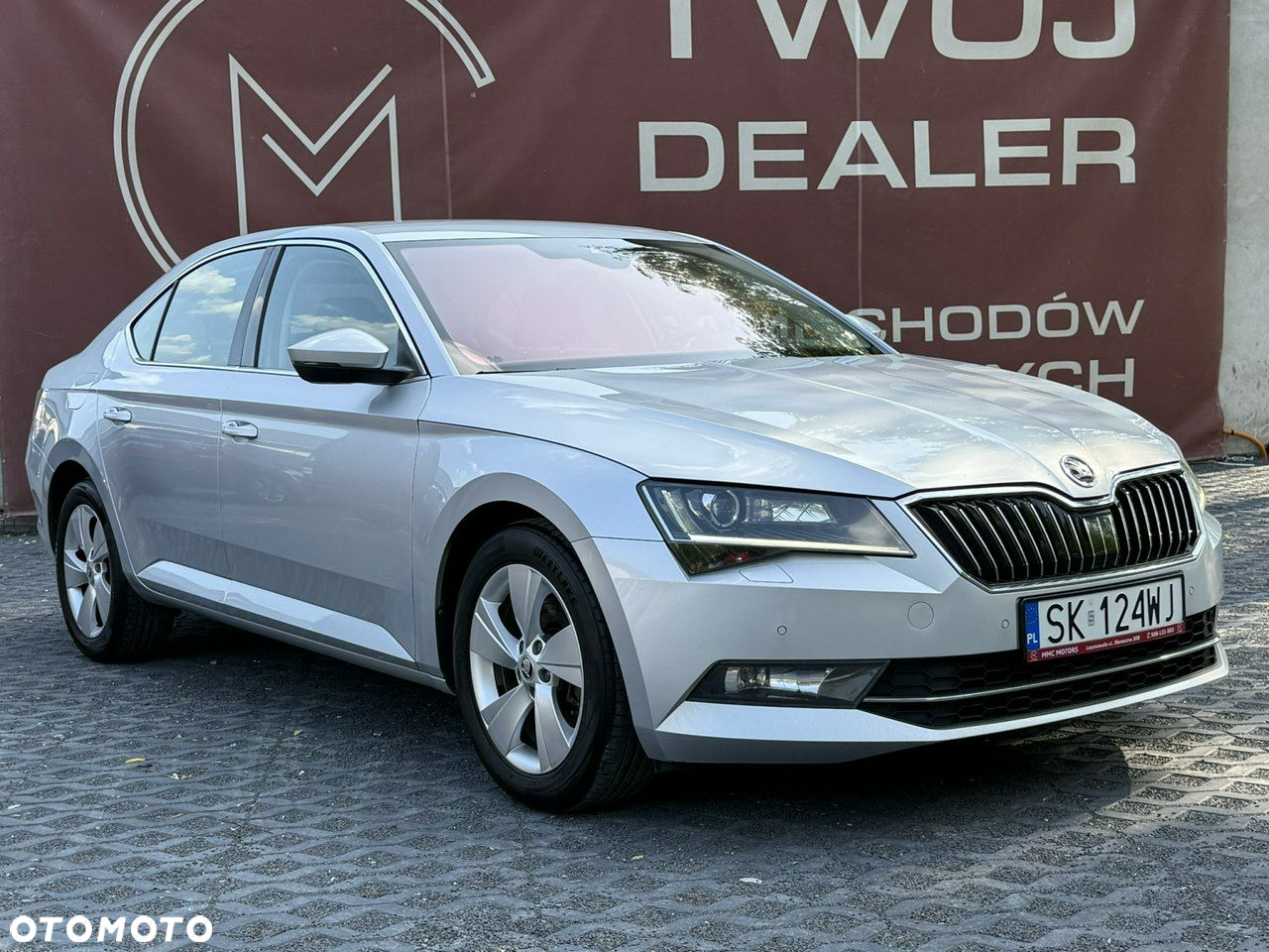 Skoda Superb 2.0 TDI 4x4 Style DSG - 3