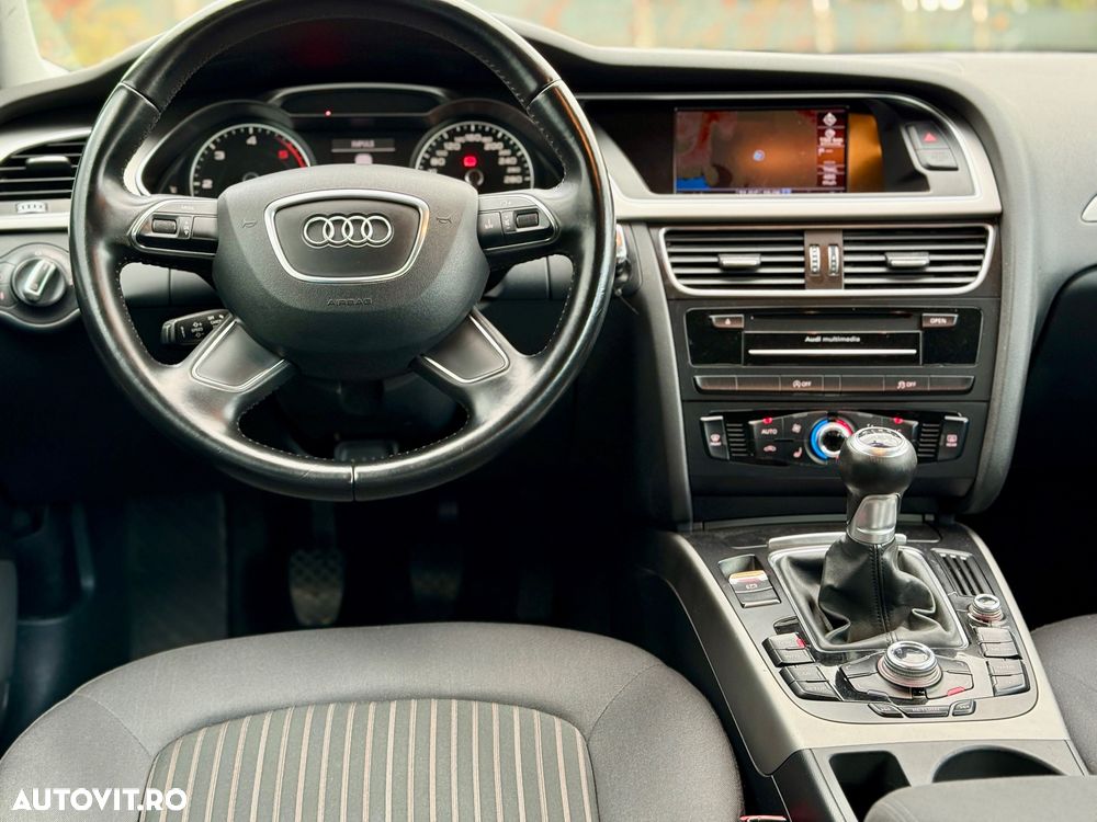 Audi A4 Avant 2.0 TDI DPF S line Sportpaket - 28